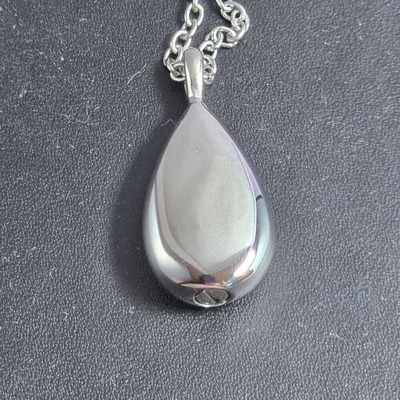 Teardrop Memorial "Daughter Always In My Heart" Pendant Necklace (NWOT) - Picture 3 of 6